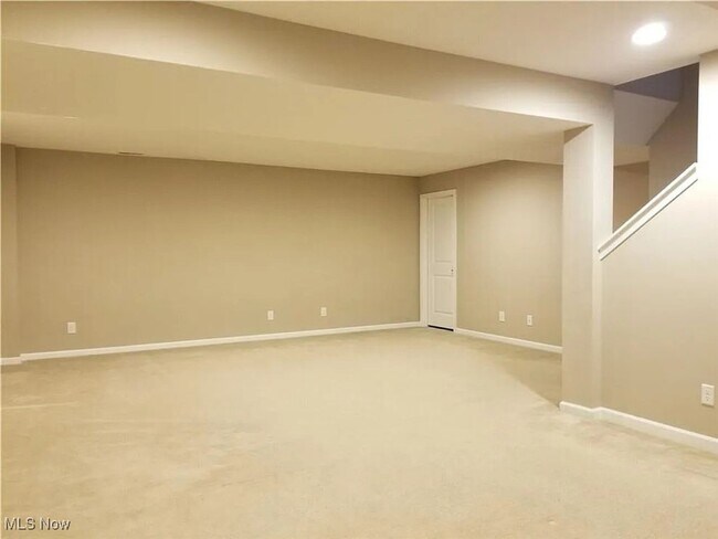 Building Photo - 5055 Lake Forest Dr