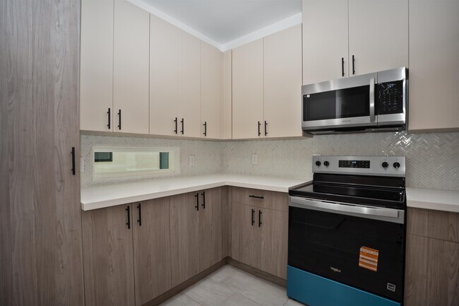 Building Photo - 8218 Casa Verde Rd