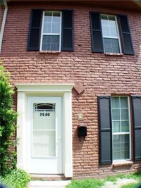 Building Photo - 7940 Leonora St