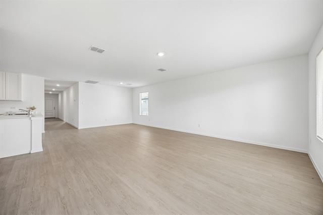 Building Photo - 3008 Tooley Dr