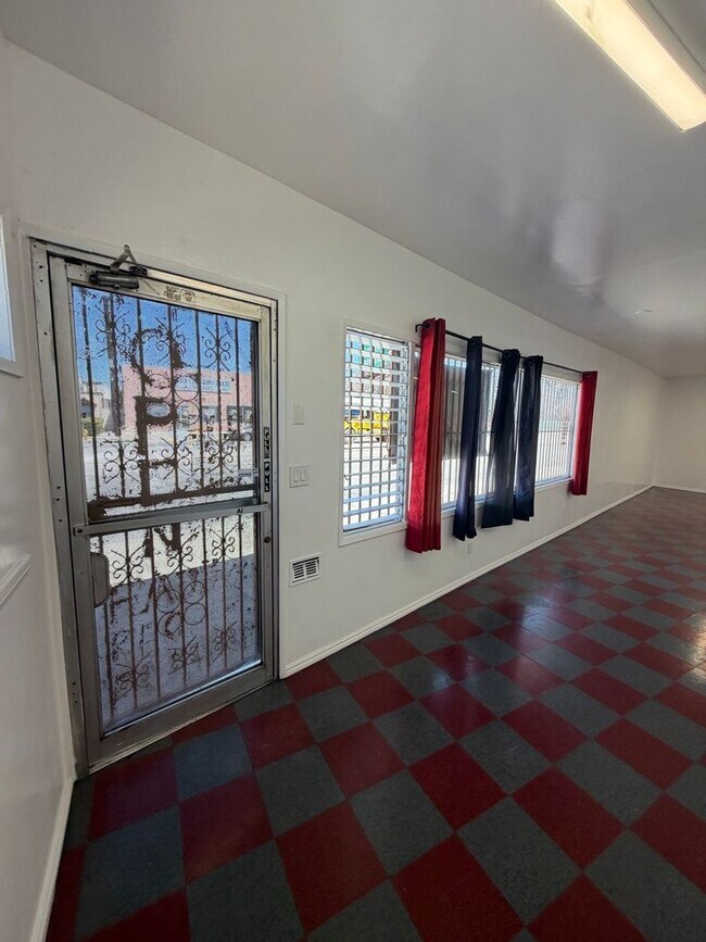 Building Photo - 13501 Paramount Blvd