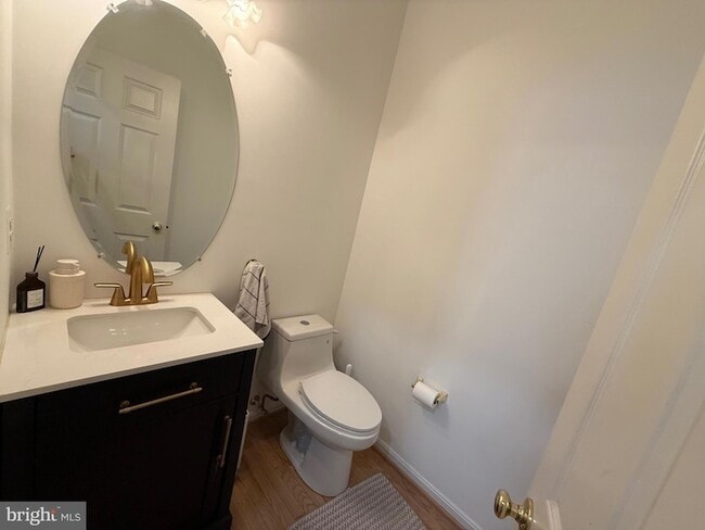 Building Photo - 21201 Sundial Ct