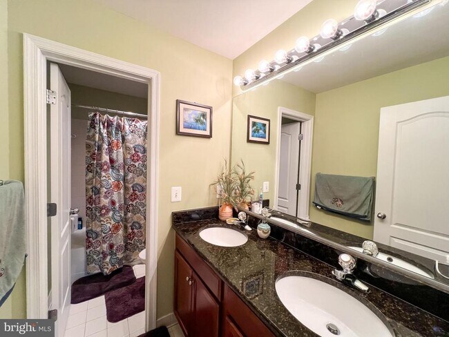 Building Photo - 25008 Owl Creek Dr