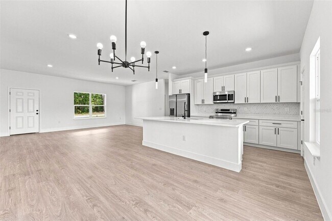 Building Photo - 143 Gondolier Pl