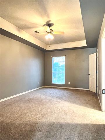 Building Photo - 1042 Fireside Dr