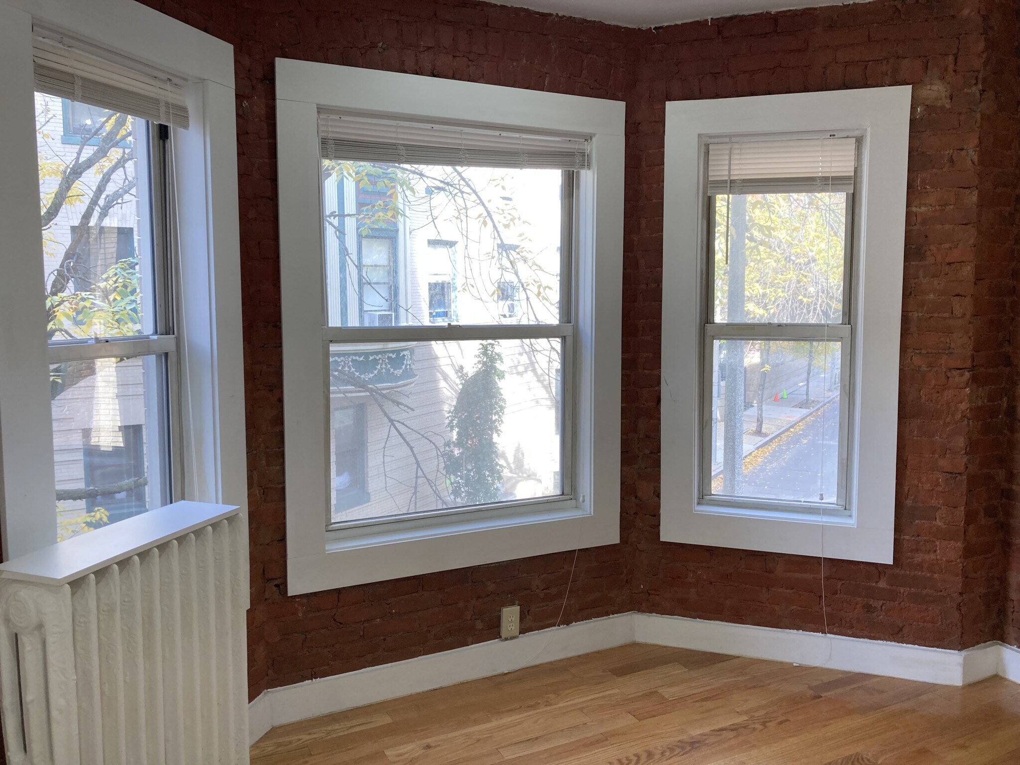 Building Photo - 45 Hemenway St