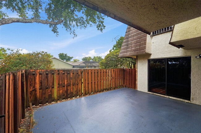 Building Photo - 2501 NW 99th Ave