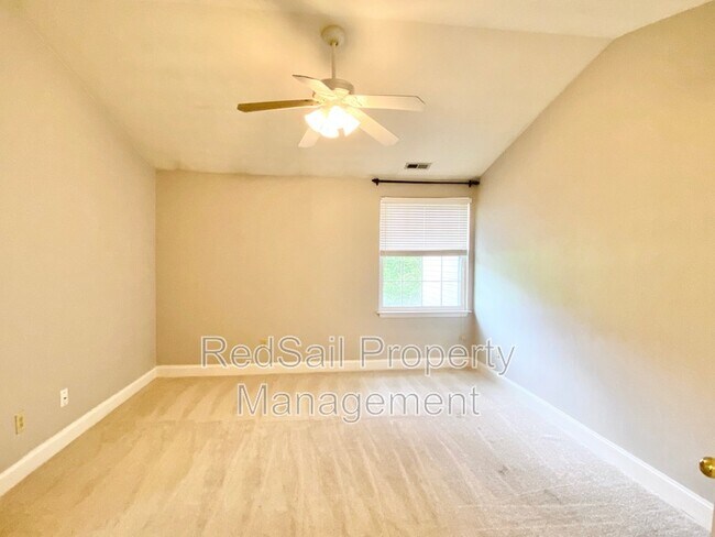Building Photo - 949 Backspin Ct