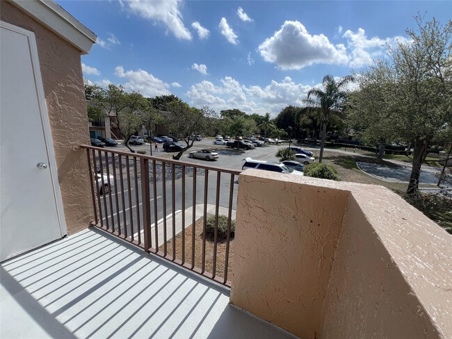 Building Photo - 1881 NW 96th Terrace