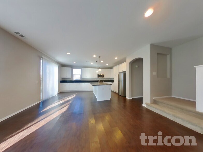 Building Photo - 43113 59th St W