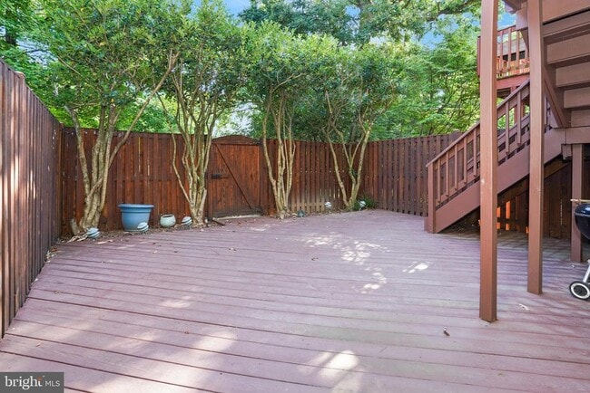 Building Photo - 2243 Journet Dr