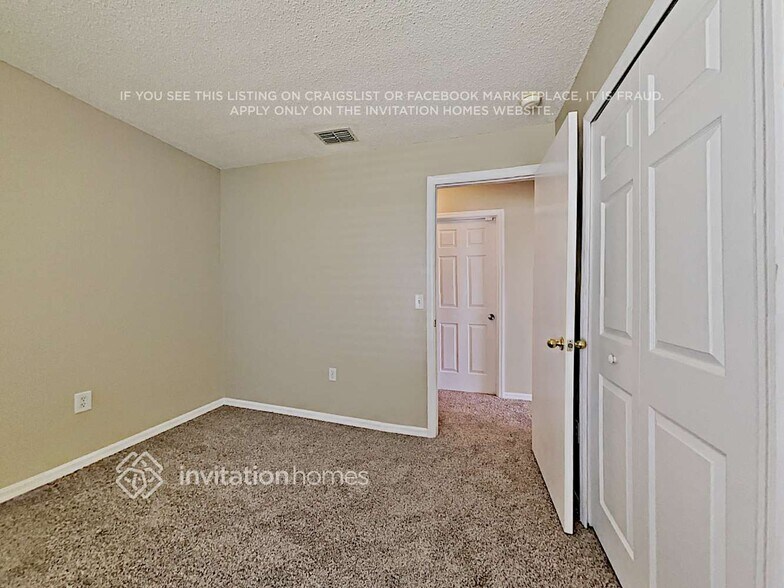 Building Photo - 12809 Parkbury Dr