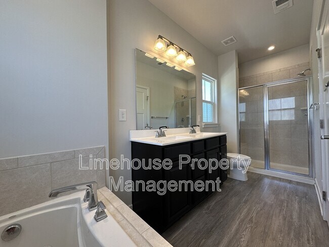 Building Photo - 1738 Foremast Loop