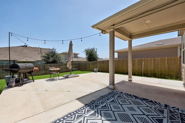 Building Photo - 7800 Linda Michelle Ln