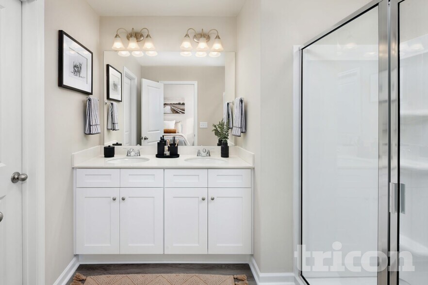 Building Photo - 3 Beautyberry St