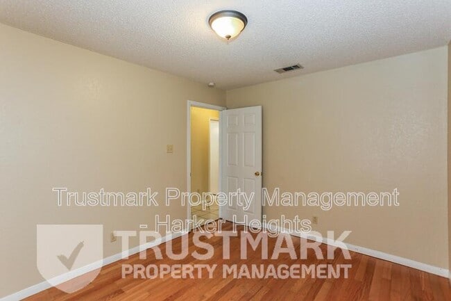 Building Photo - 4410 Pepper Mill Hollow