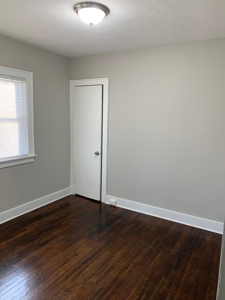 Building Photo - 517 Brenner St NE