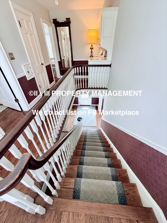 Building Photo - 1314 W Red Bridge Rd