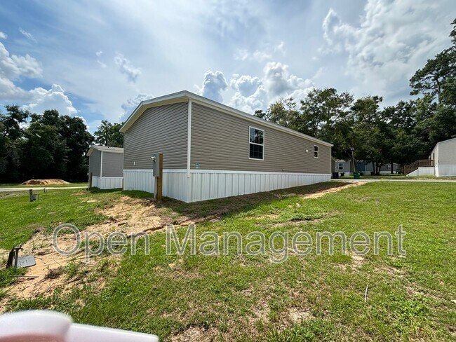 Building Photo - 356 Bayhead Dr