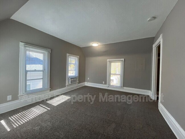 Building Photo - 3424 S Street