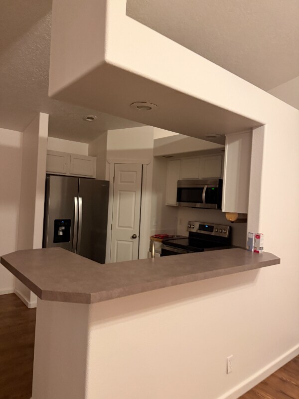 Building Photo - 1319 W Hasket Cir