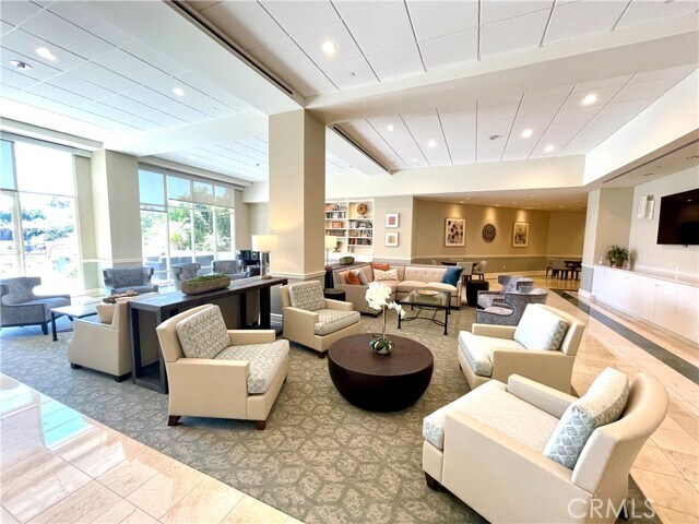 Building Photo - 850 E Ocean Blvd