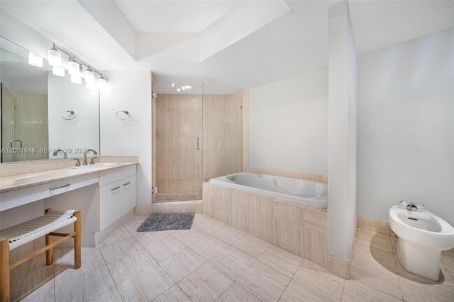 Building Photo - 21205 Yacht Club Dr