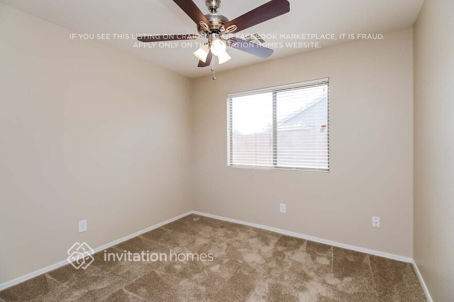 Building Photo - 30459 Maple Chase Dr