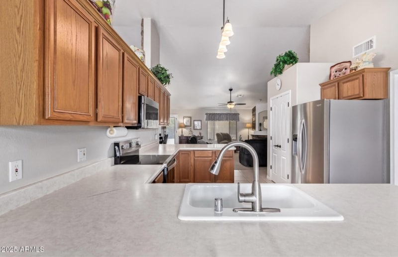 Building Photo - 23200 N Paseo Laredo Ln