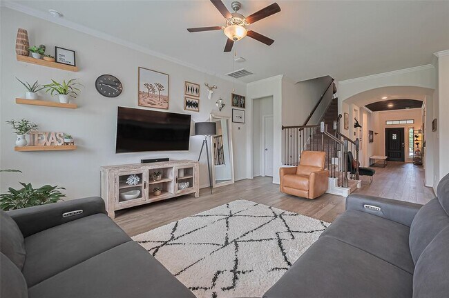 Building Photo - 16886 Ramsay Cascades Dr