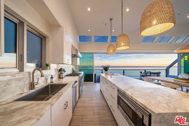 Building Photo - 26508 Latigo Shore Dr