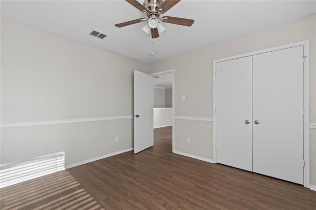 Building Photo - 1543 Englewood Dr