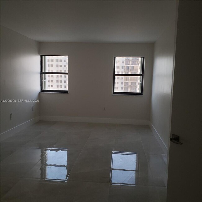 Building Photo - 1201 S Ocean Dr