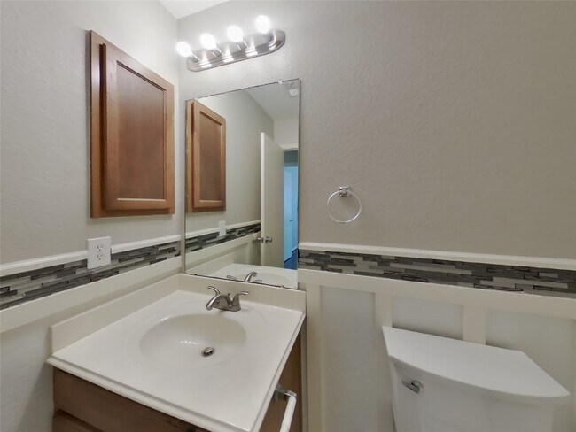 Building Photo - 18418 Westgate Springs Ln