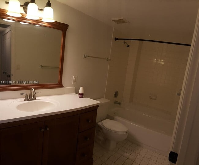 Building Photo - 8215 Lake Dr