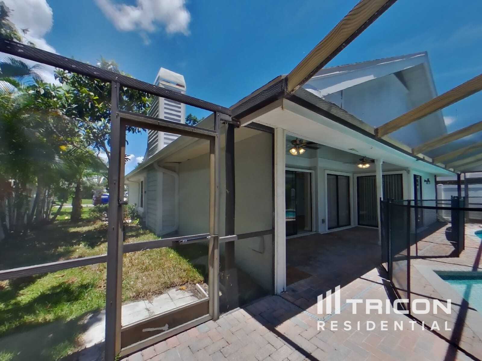 Building Photo - 5012 Cypress Trace Dr