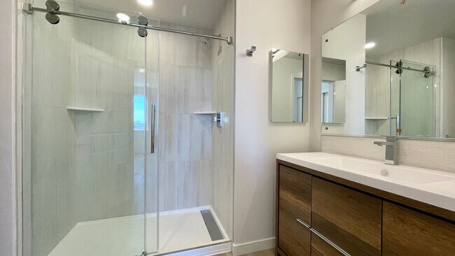 Building Photo - New Construction 2-Bedroom at Victoria Cro...