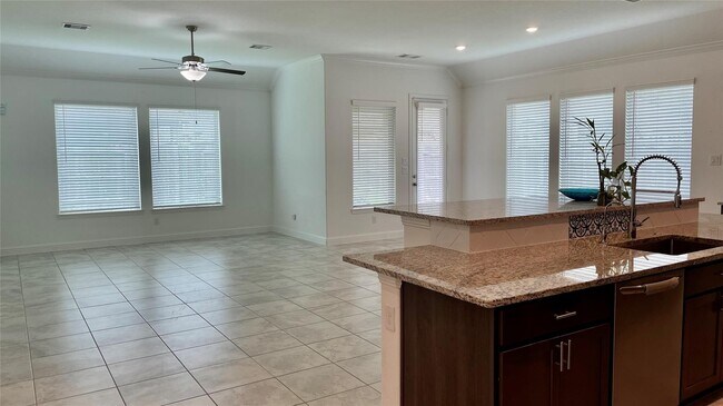 Building Photo - 3214 Skylark Valley Trace