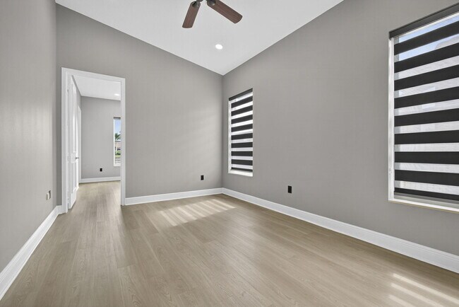 Building Photo - 2162 Stotesbury Way