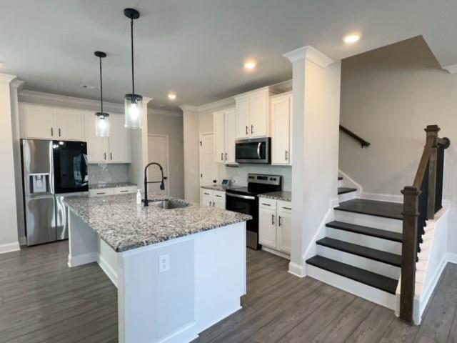 Building Photo - 4651 Cypress Pk Dr
