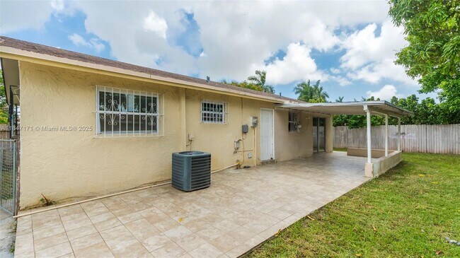 Building Photo - 14510 SW 296th St
