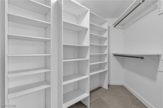 Building Photo - 1712 Estrella St