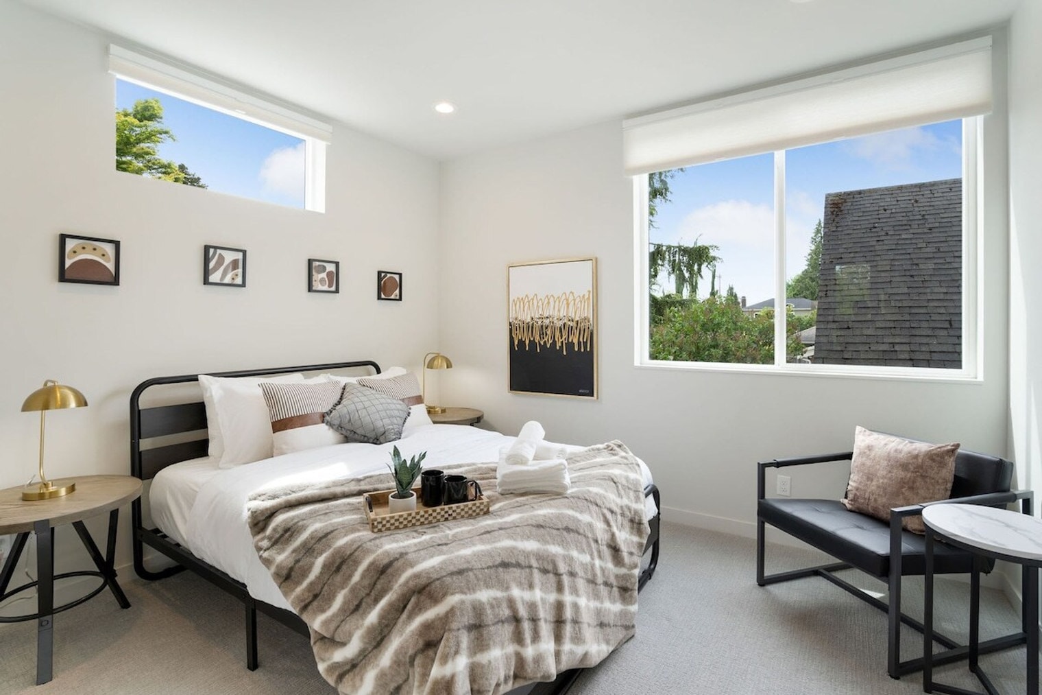 Building Photo - 4424 Burke Ave N