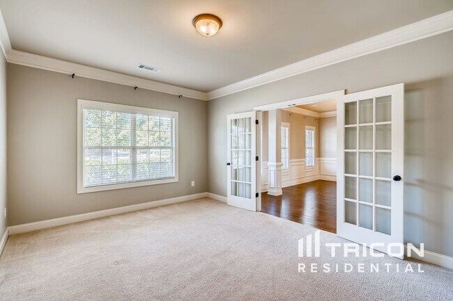 Building Photo - 2706 Holden Spring Dr