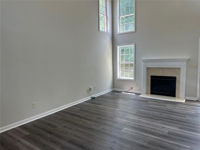 Building Photo - 6133 Mulberry Park Dr