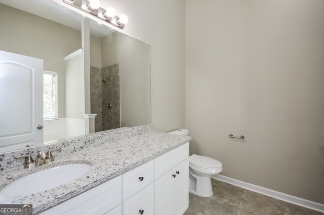 Building Photo - 7641 Garnet Dr