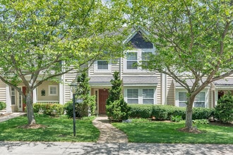 Building Photo - 1482 Ashland Dr