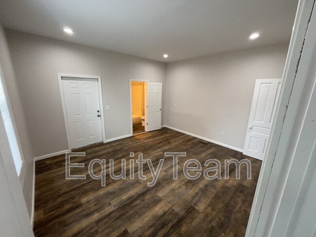 Building Photo - 2835 Lehman Rd
