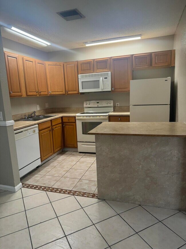 Building Photo - 2576 Ida Way