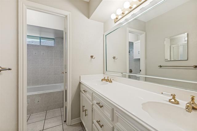 Building Photo - 1500 Stonecrest Dr